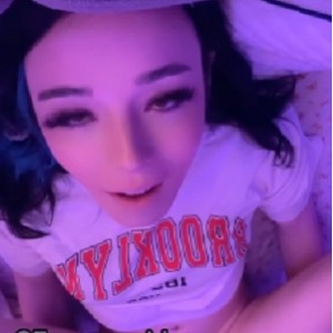 P站赛琳娜萌系伪娘视频51V8G娇yan yu滴