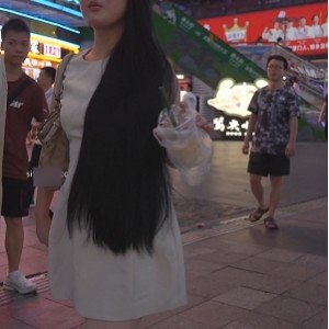 香蕉猫尾随蓬蓬裙单部乖乖女蕾丝981MB绝密视角