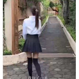 糖心水冰月14部绝版资源6.1G优质车灯