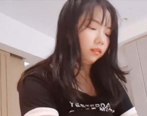 91jimmybiiig销魂嫩妹合集106部37G