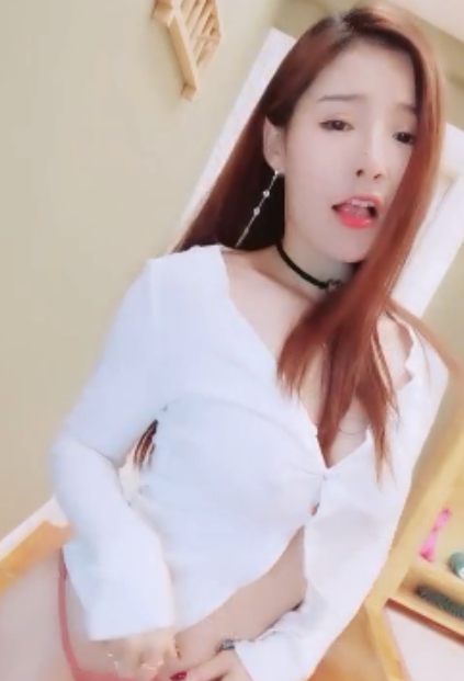 贝总丁字裤合集88部23G推特直播太顶了