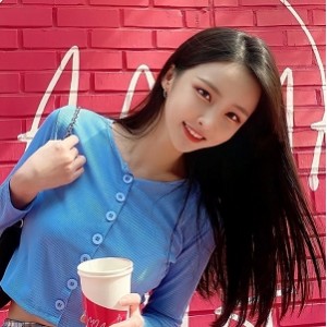 21.6G原女团成员sunwall95网络合集145部太诱惑了