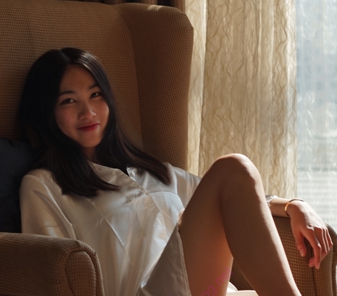 韩珊私拍展示湖南师范5.22g1部诱人