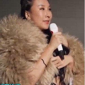 推特凌薇14部私房视频8.77G完整珍藏