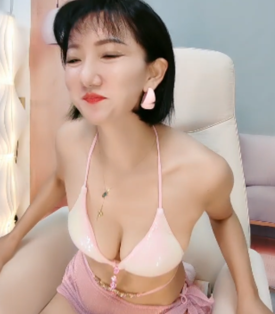 茉莉花妖推特高跟丝袜少妇合集32部33G太销魂