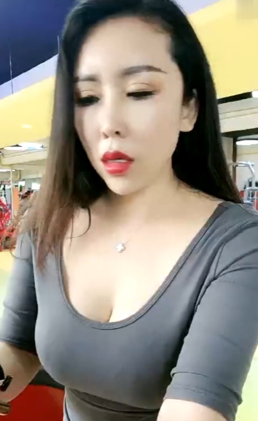 抖音水蜜桃优质御姐视频合集27部15.2G太顶了