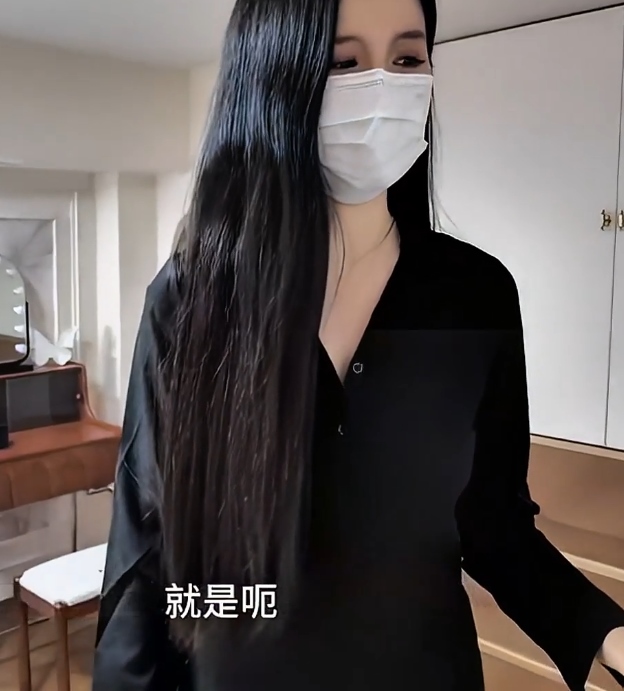 Luna姐姐房产中介服装视频831MB太顶了