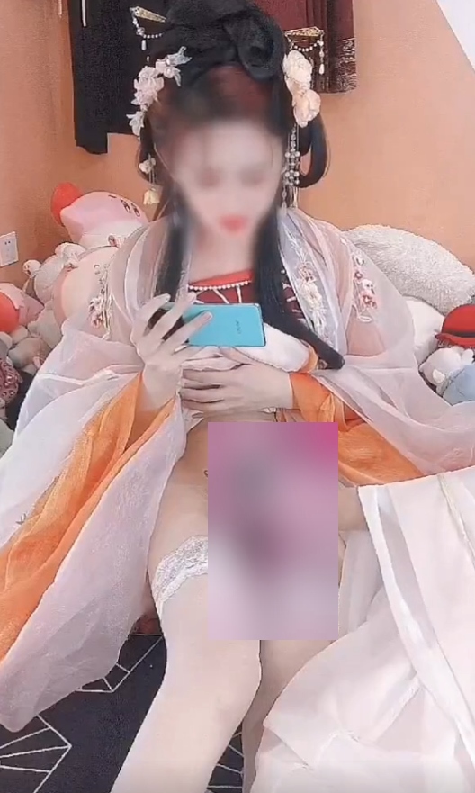 千雪伪娘26部线下合集697M优质珍藏