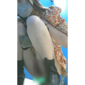 花裙小姐姐144.4MB商场拍摄视频1部感觉