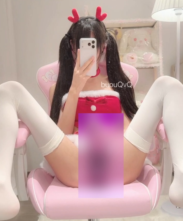 推特意buouQwQ伪娘视频2部26图700M优质尤物