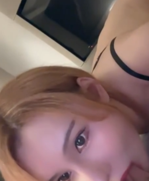 超对味Ts小柔圈内伪娘互动1部591MB