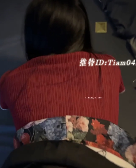 154v24.4G闽南大神tiam付费福利超带感