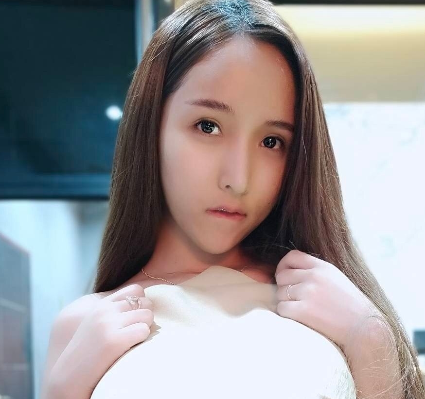 媚眼如丝OnlyFansAomyumi28部1.5G私密珍藏