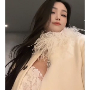 高颜值长腿牧遥推特伪娘TS付费约会福利1V132MB