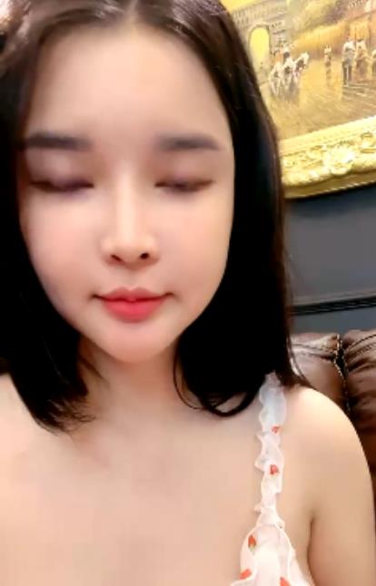 私密圈优质幼猫506部大罩杯视频合集681.8G糖分超标