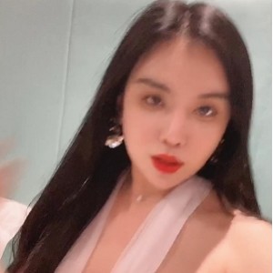 潘霜霜露脸私拍边缘TS三点六G太诱人了