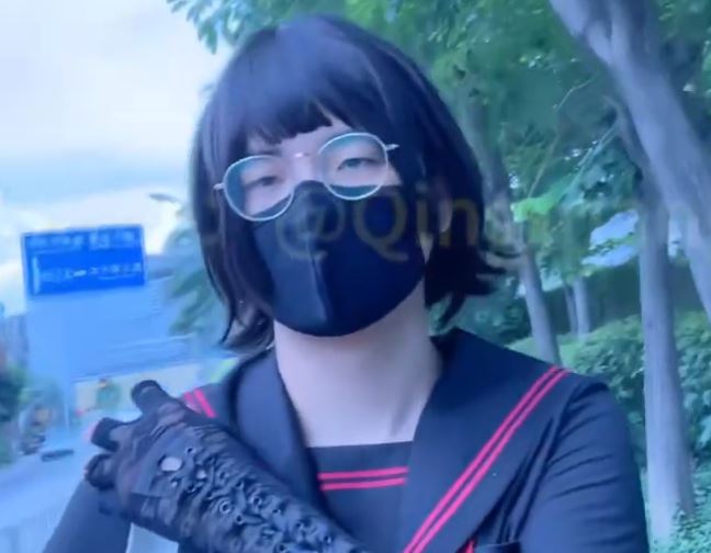 网盘青芒伪娘TS塞棒出门任务1V366MB太会玩
